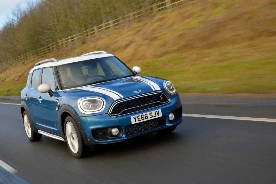  Mini Cooper S Countryman ALL4 2017 года  (UK) (фото 4 из 37)
